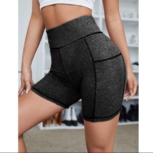 Grey biker shorts with side pocket
